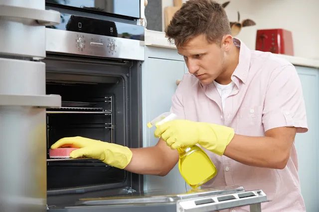 oven-cleaning